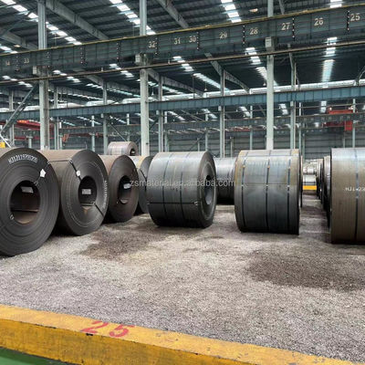 Materiale da costruzione a basso tenore di carbonio A36 Ferro nero ASTM HRC Q195 Q235B Rotolato a caldo Coil di acciaio al carbonio Superficie opaca Finitura Larghezza 1501-2000MM