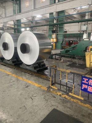 3004 1,2 mm 1,5 mm 1,8 mm bobina di alluminio piana bobina di alluminio lampeggiante con spangolo regolare e tolleranza ± 1%