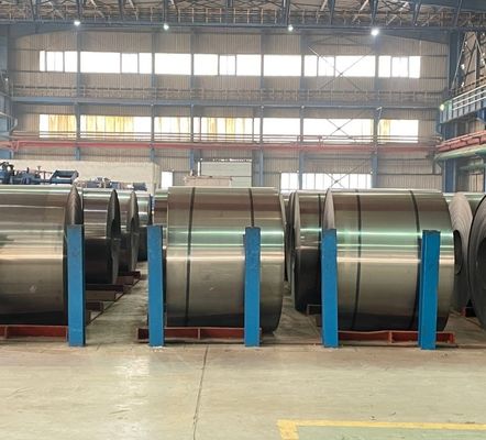 0.8mm 0,9mm 1,3mm Spessore DC04 Acciaio laminato a freddo non galvanizzato Lunghezza della bobina su richiesta Tecnica Acciaio al carbonio laminato a caldo