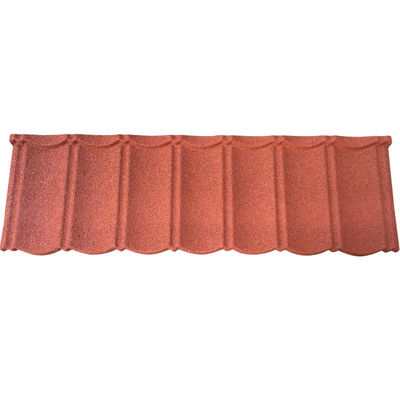 Fornitura diretta Rosso Blu Nero Colorevole Pietra Rivestita Metallizzata Piastrelle 1340mm*420mm*0.4mm per il vantaggio a prova di fuoco nei tetti