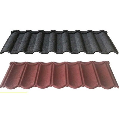 Materiale in PVC e piastrelle di tetto in metallo rivestite in pietra blu anti-decolorazione di peso 2,7 kg/pcs con alta durata