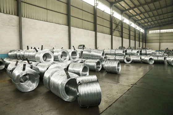 SAE1008 SAE1006 Filato di acciaio galvanizzato da 2,2 mm a 2,5 mm a 3,2 mm con tolleranza ±1% e rivestimento in zinco