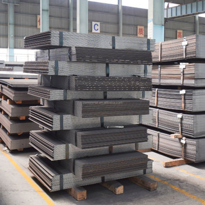 Servizio di lavorazione della bobina di acciaio 4 mm 6 mm 8 mm lamiera di acciaio al carbonio HRC lamiera nera di acciaio al carbonio laminata a caldo