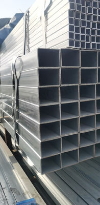 12 M Lunghezza ± 1% Tolleranza Galvanizzato Saldatura rettangolare tubo di acciaio 40x60 per tubi di serra di grande diametro