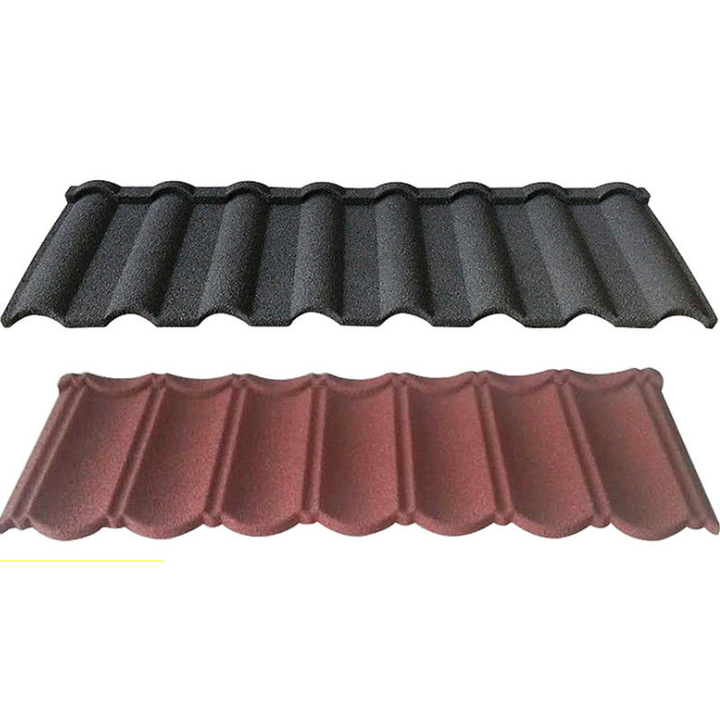 Stile di design moderno Pietra colorata rivestita di metallo Piastra di tetto a prova di vento Vantaggio Durabile e resistente alle intemperie